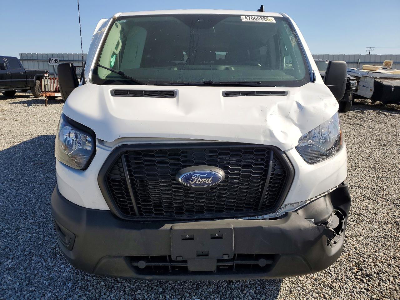 2025 Ford Transit T-350 - Фото 5