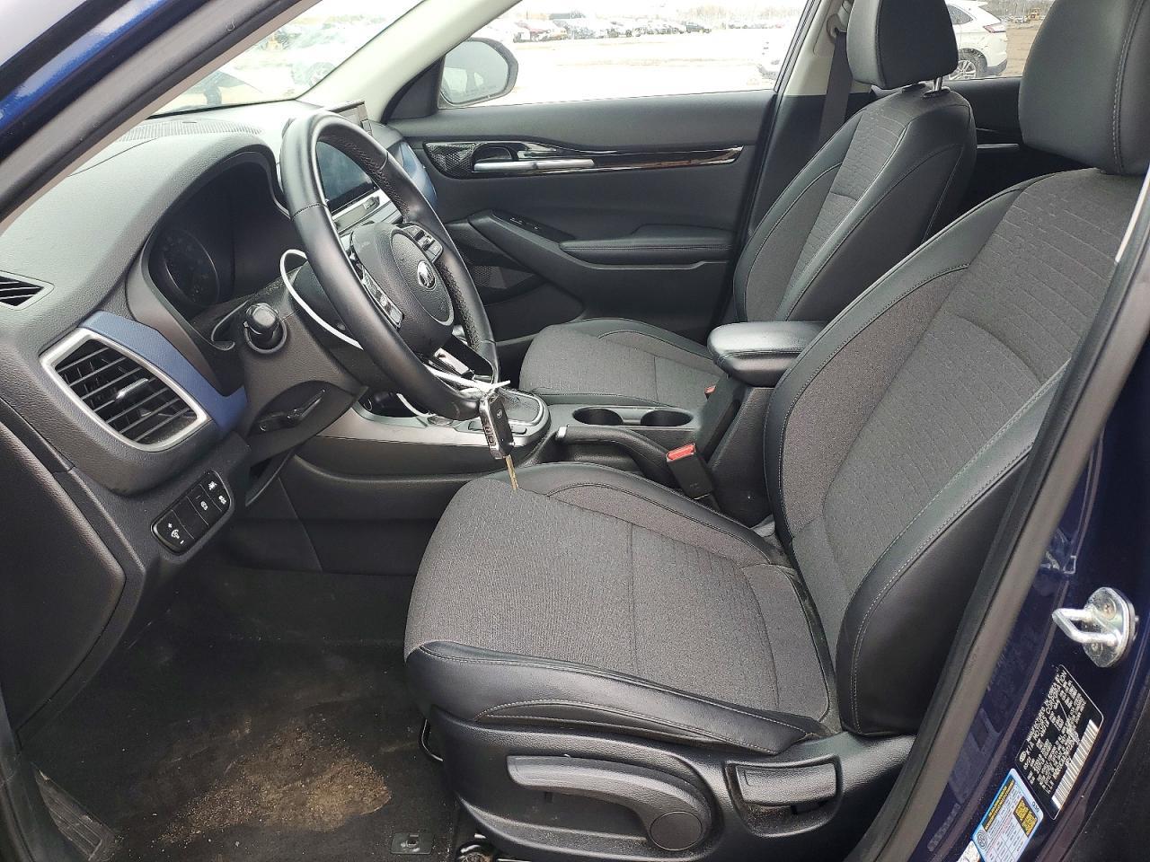 2021 Kia Seltos S - Фото 7