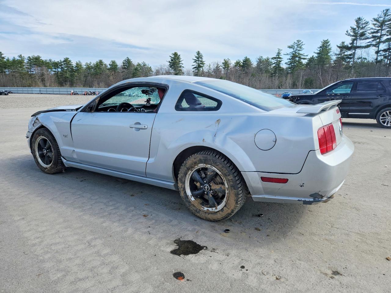 2007 Ford Mustang Gt - Image 2