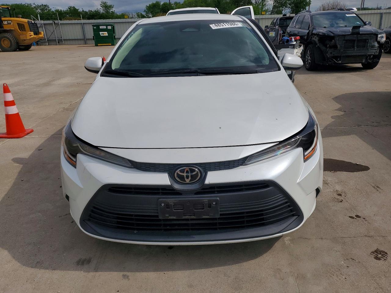 2023 Toyota Corolla Le - Image 5