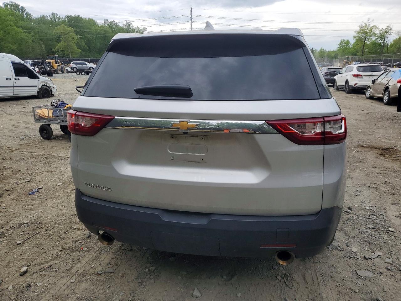 2019 Chevrolet Traverse Ls - Фото 6