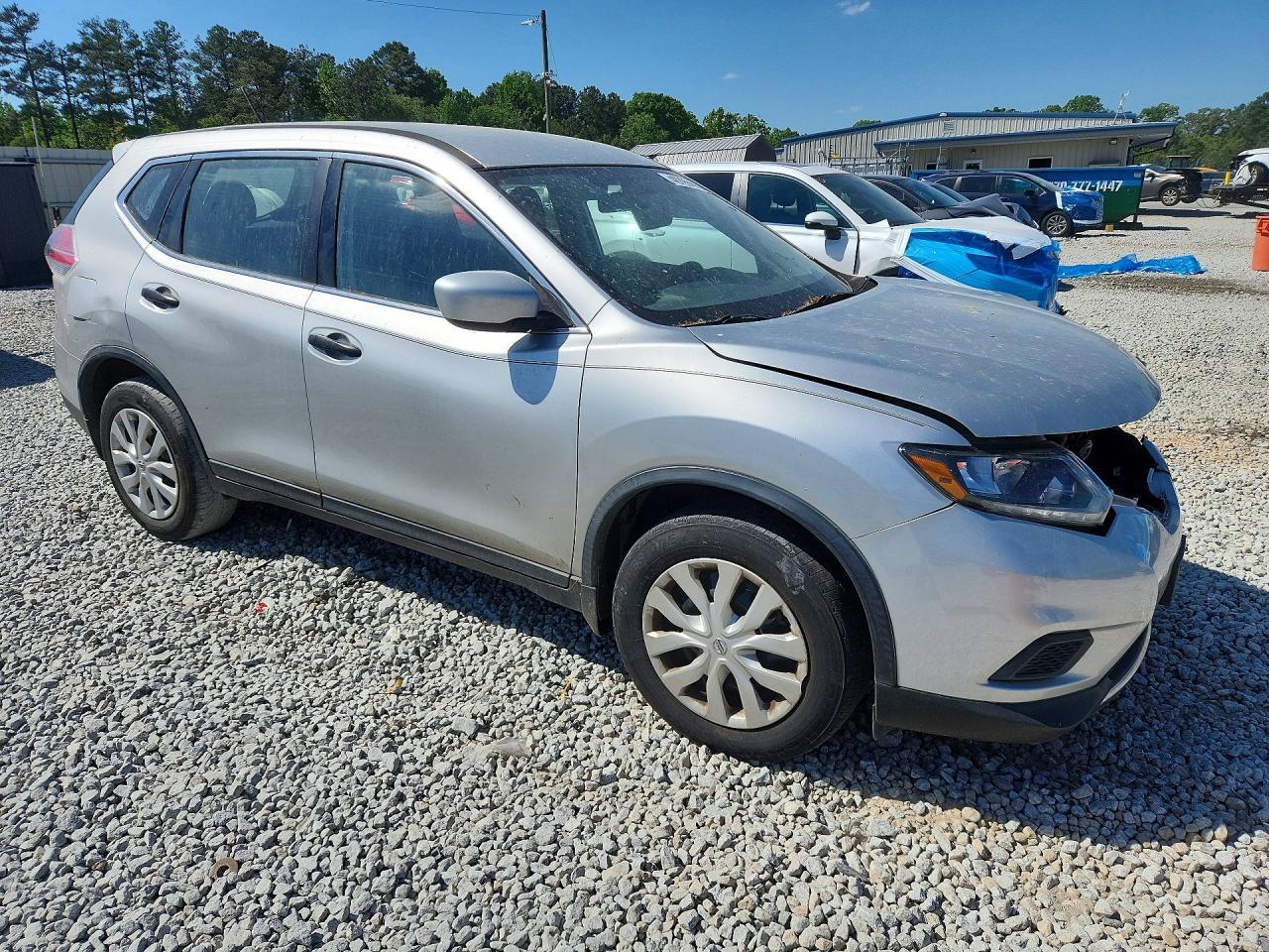 2016 Nissan Rogue S - Image 4