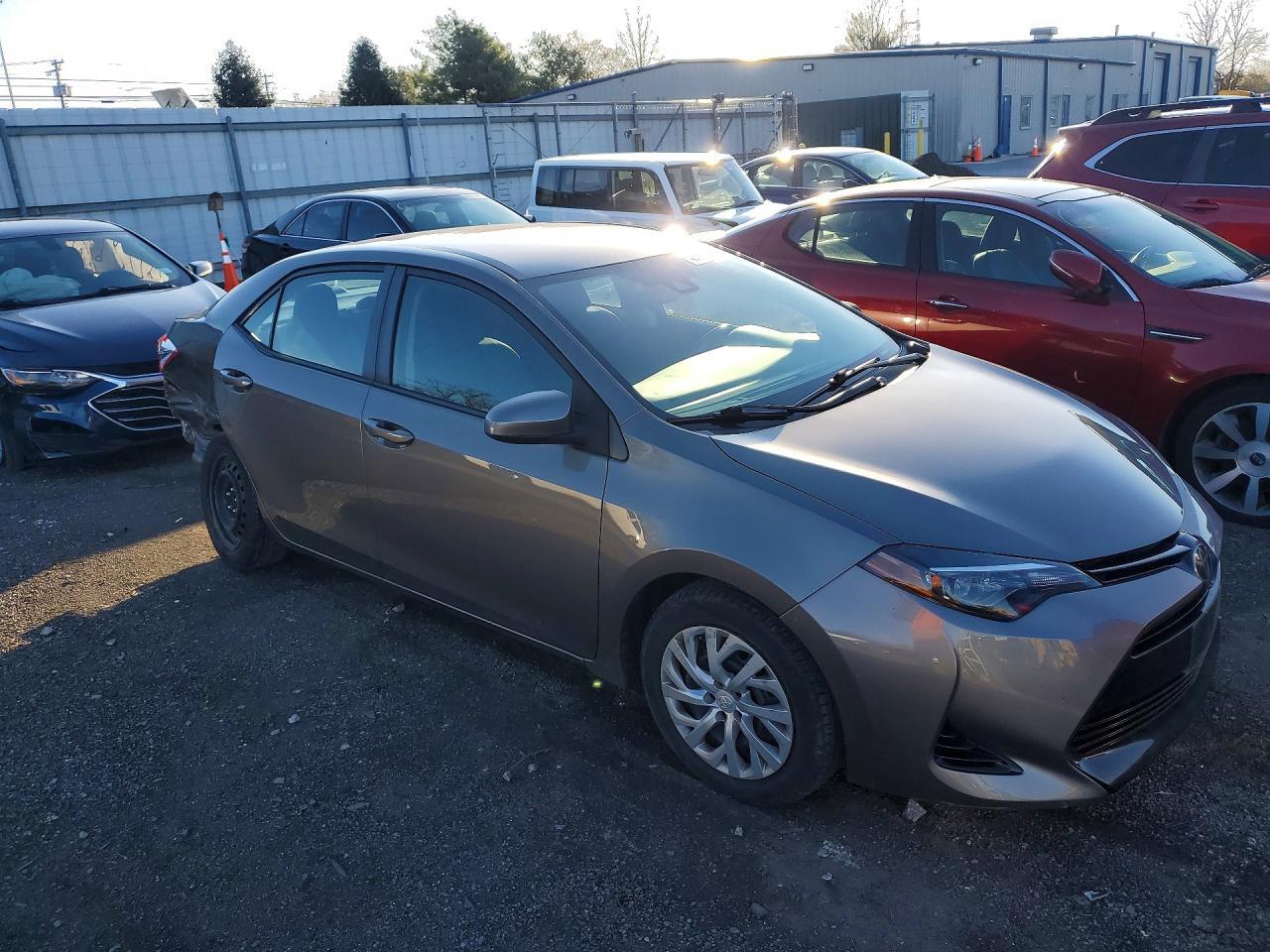 2018 Toyota Corolla Le - Image 4