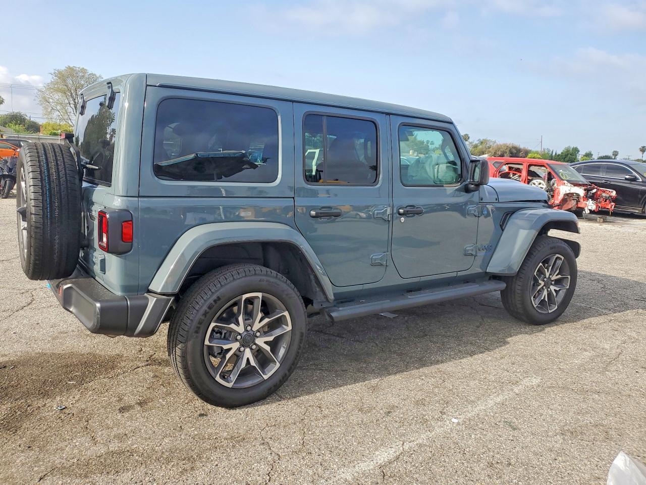 2024 Jeep Wrangler 4Xe - Image 3