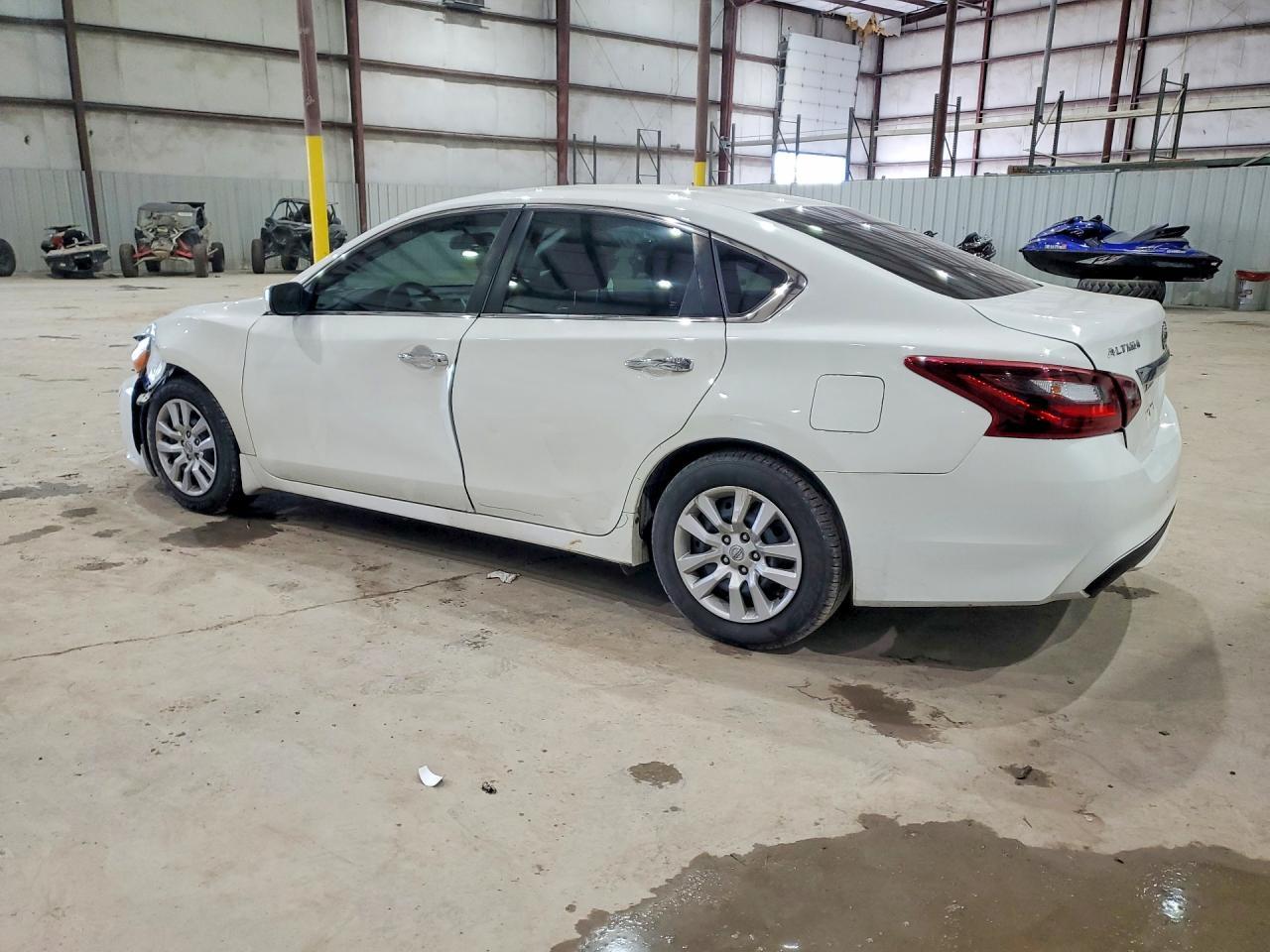 2018 Nissan Altima 2.5 S - Image 2