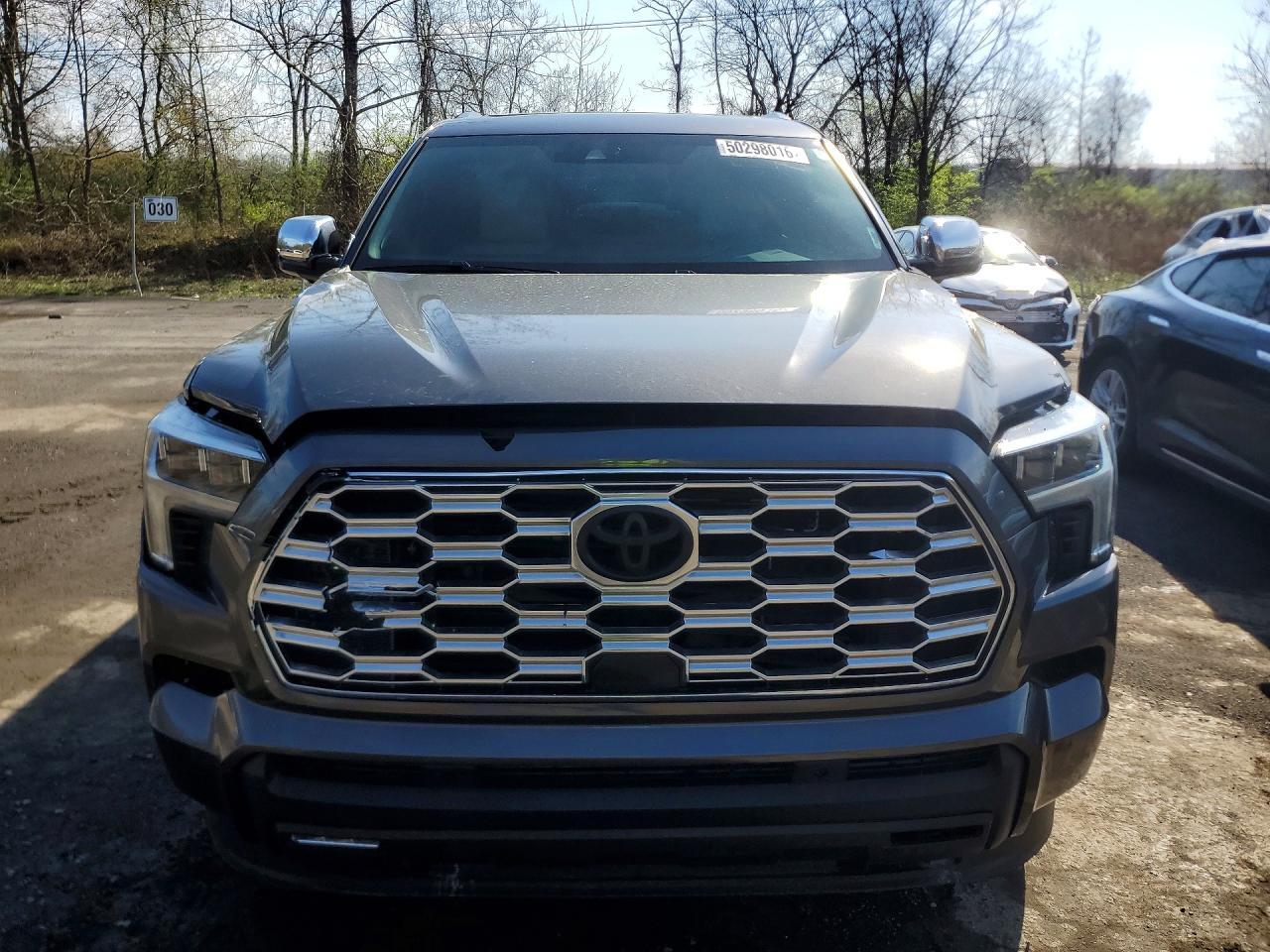 2023 Toyota Sequoia 4Wd Hybrid Capstone - Image 5