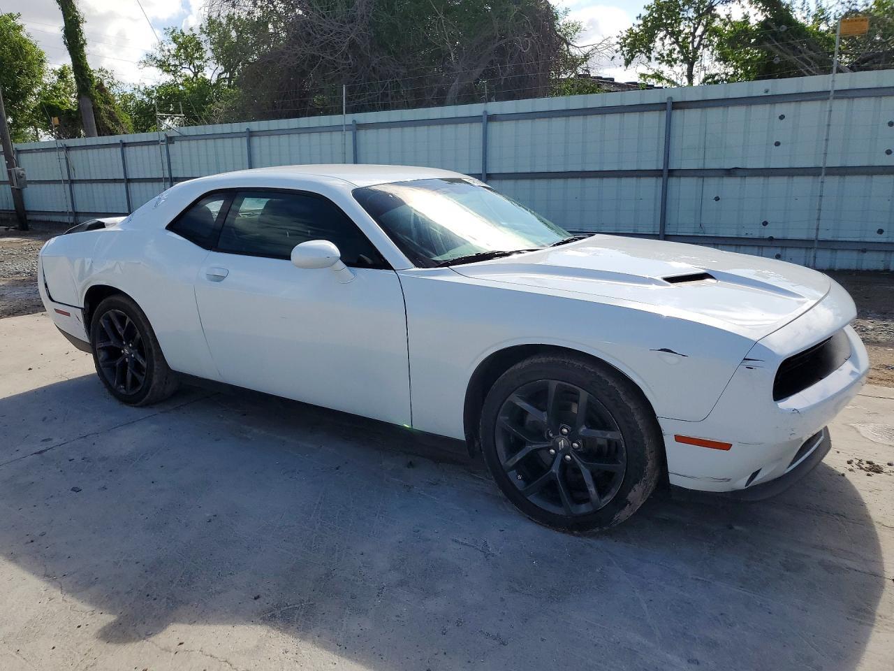 2020 Dodge Challenger Sxt - Фото 4