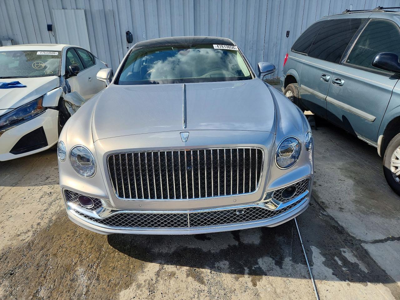 2024 Bentley Flying Spur - Фото 5