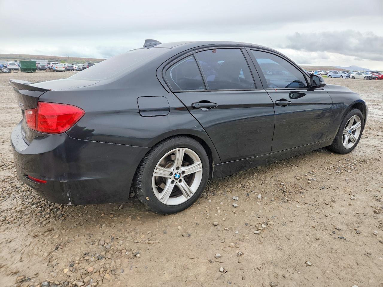 2015 BMW 320 I xDrive - Image 3