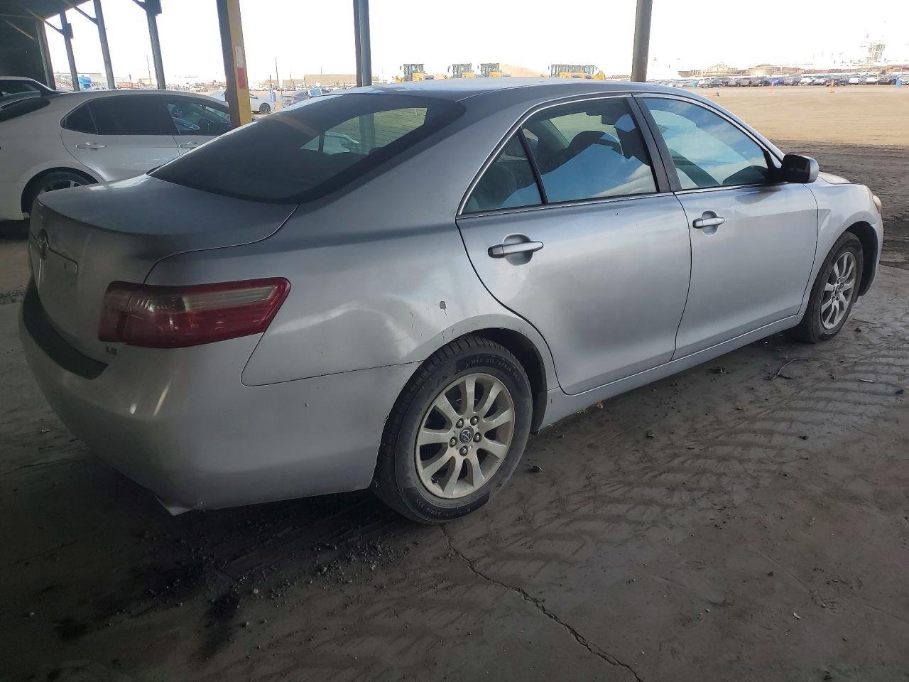 2007 Toyota Camry Le V6 - Фото 3