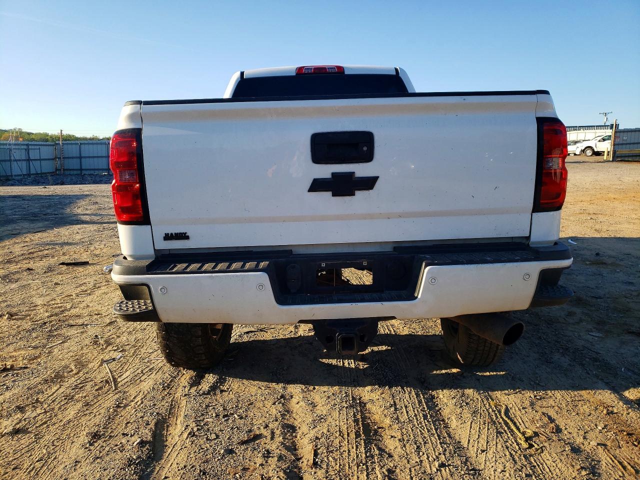 2016 Chevrolet Silverado K2500 Heavy Duty Ltz - Image 6