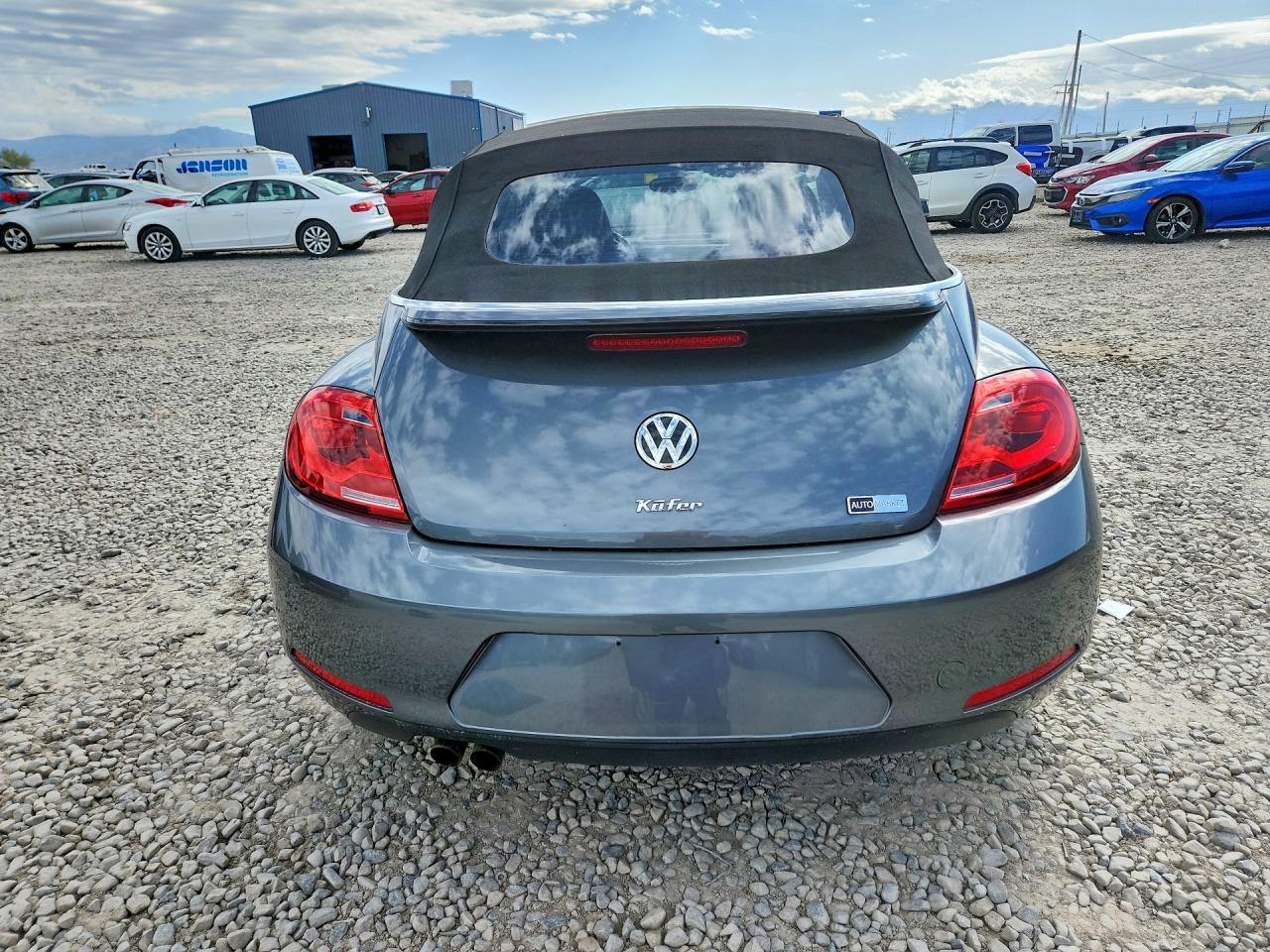 2013 Volkswagen Beetle - Image 6