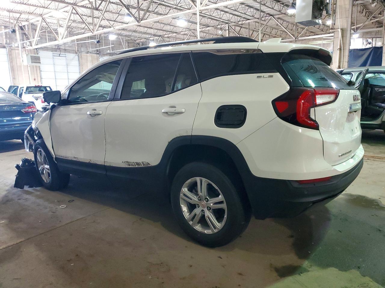2024 GMC Terrain Sle - Фото 2