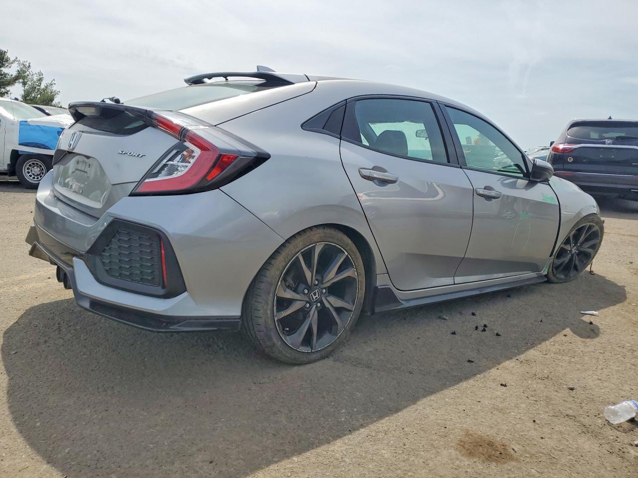 2018 Honda Civic Sport - Фото 3