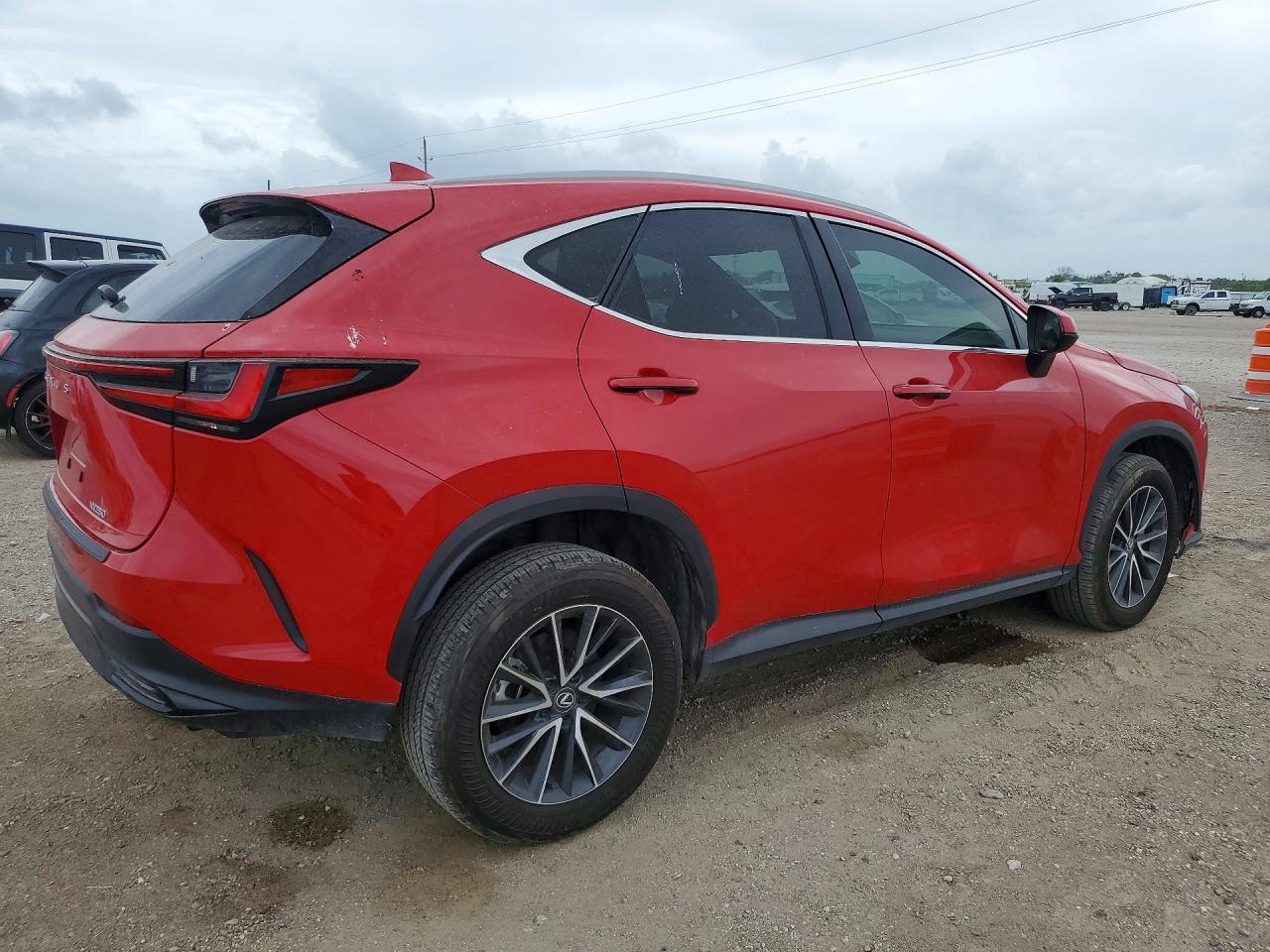 2024 Lexus Nx 250 Base - Image 3