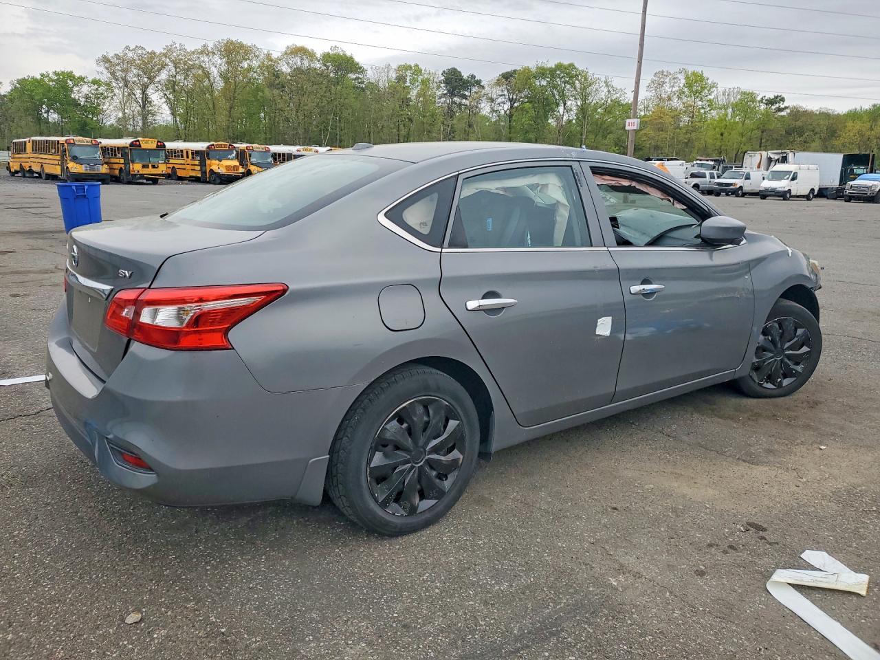 2017 Nissan Sentra Sv - Image 3