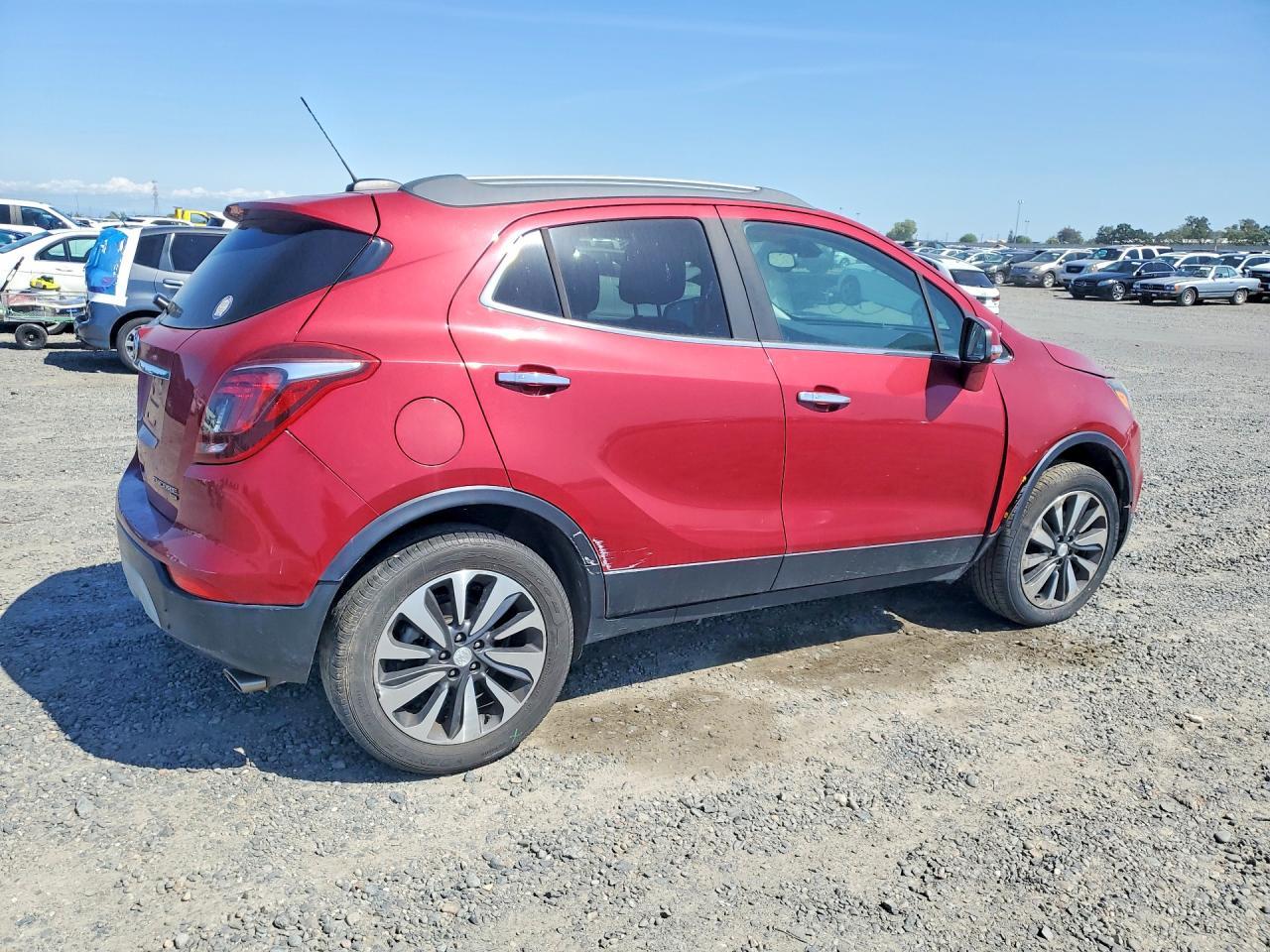 2018 Buick Encore Essence - Фото 3