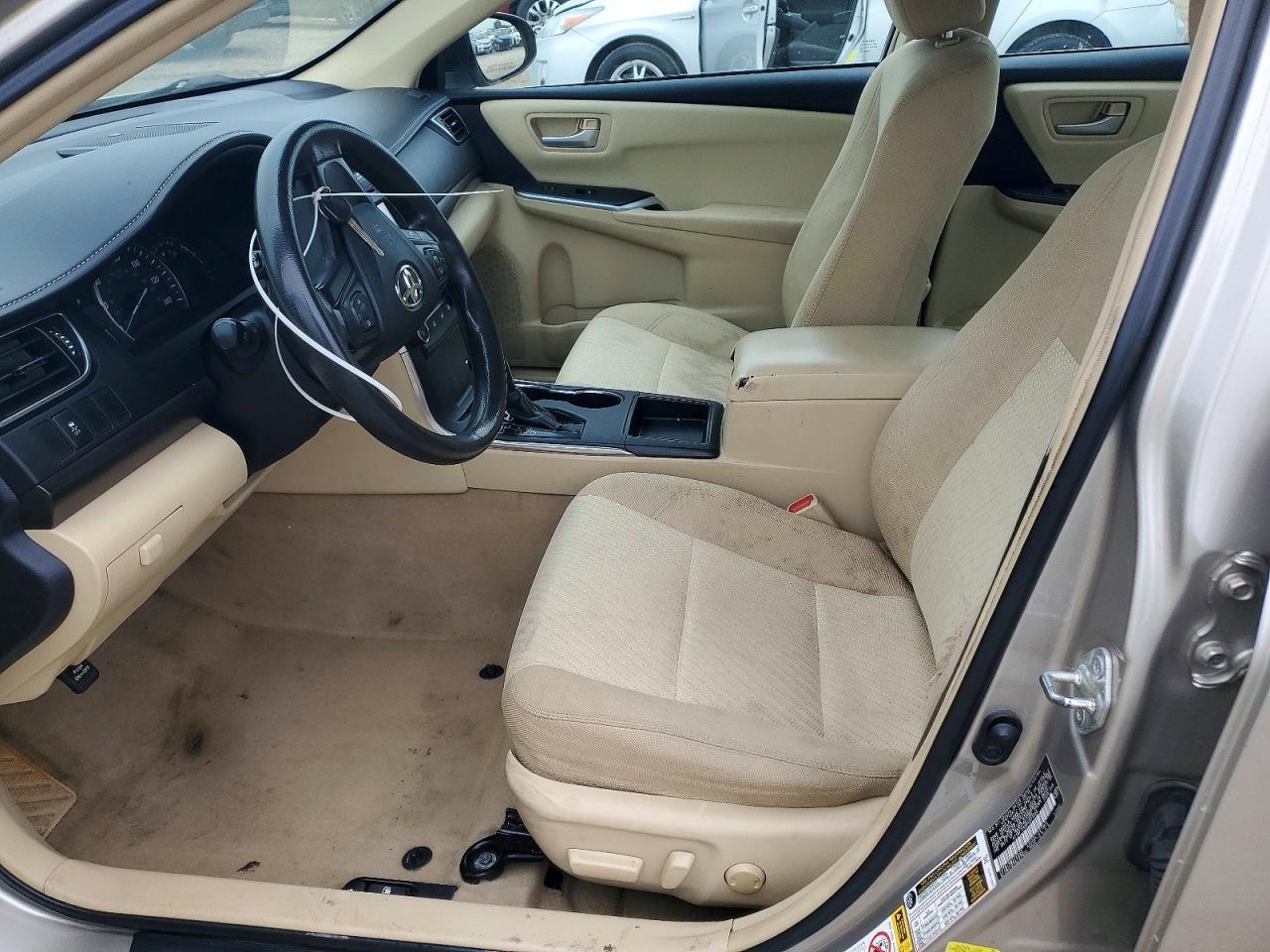 2015 Toyota Camry Le - Фото 7