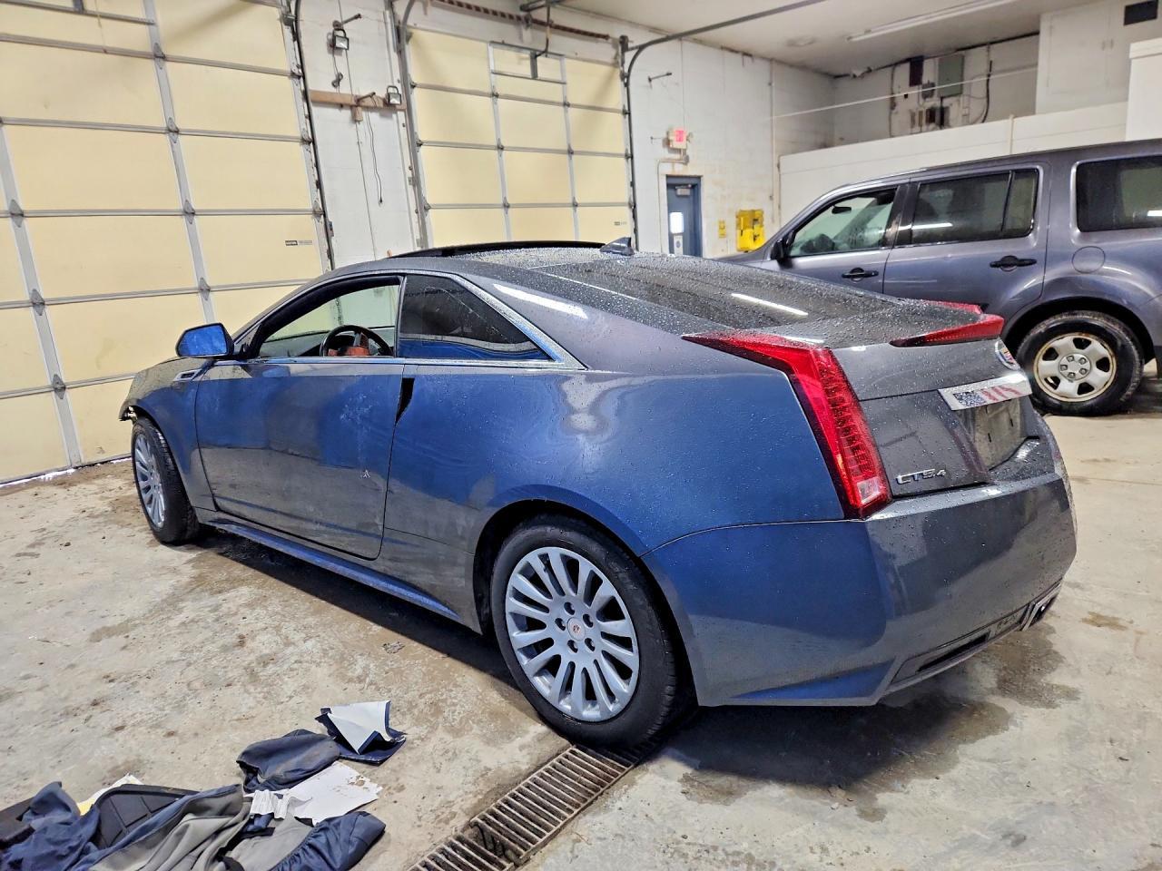 2011 Cadillac Cts - Фото 2