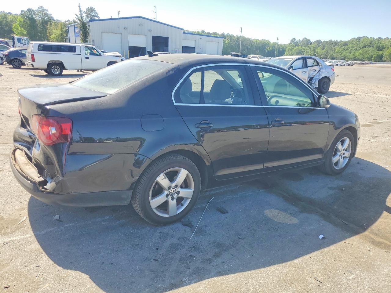 2009 Volkswagen Jetta Se - Фото 3