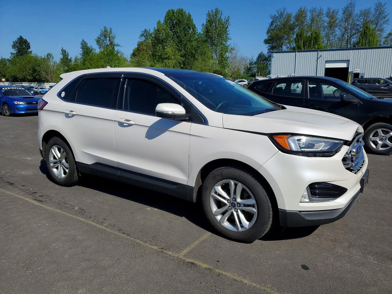 2019 Ford Edge Sel - Image 4