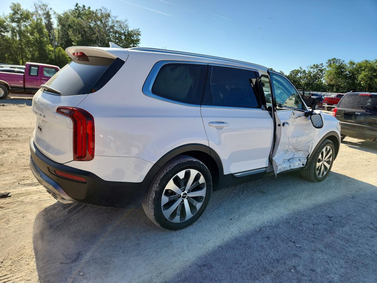 2022 Kia Telluride Ex - Фото 3