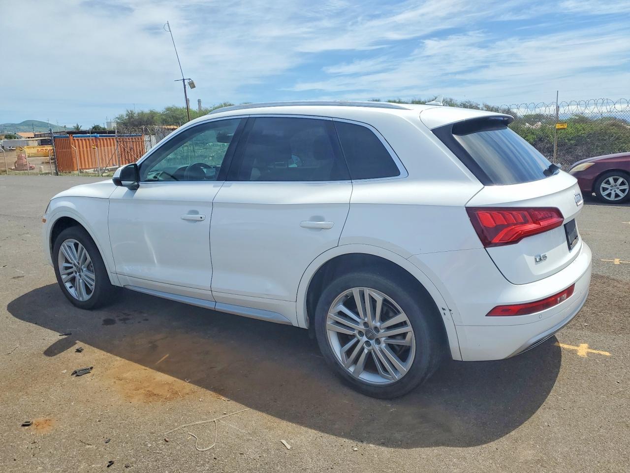 2019 Audi Q5 Premium Plus - Фото 2