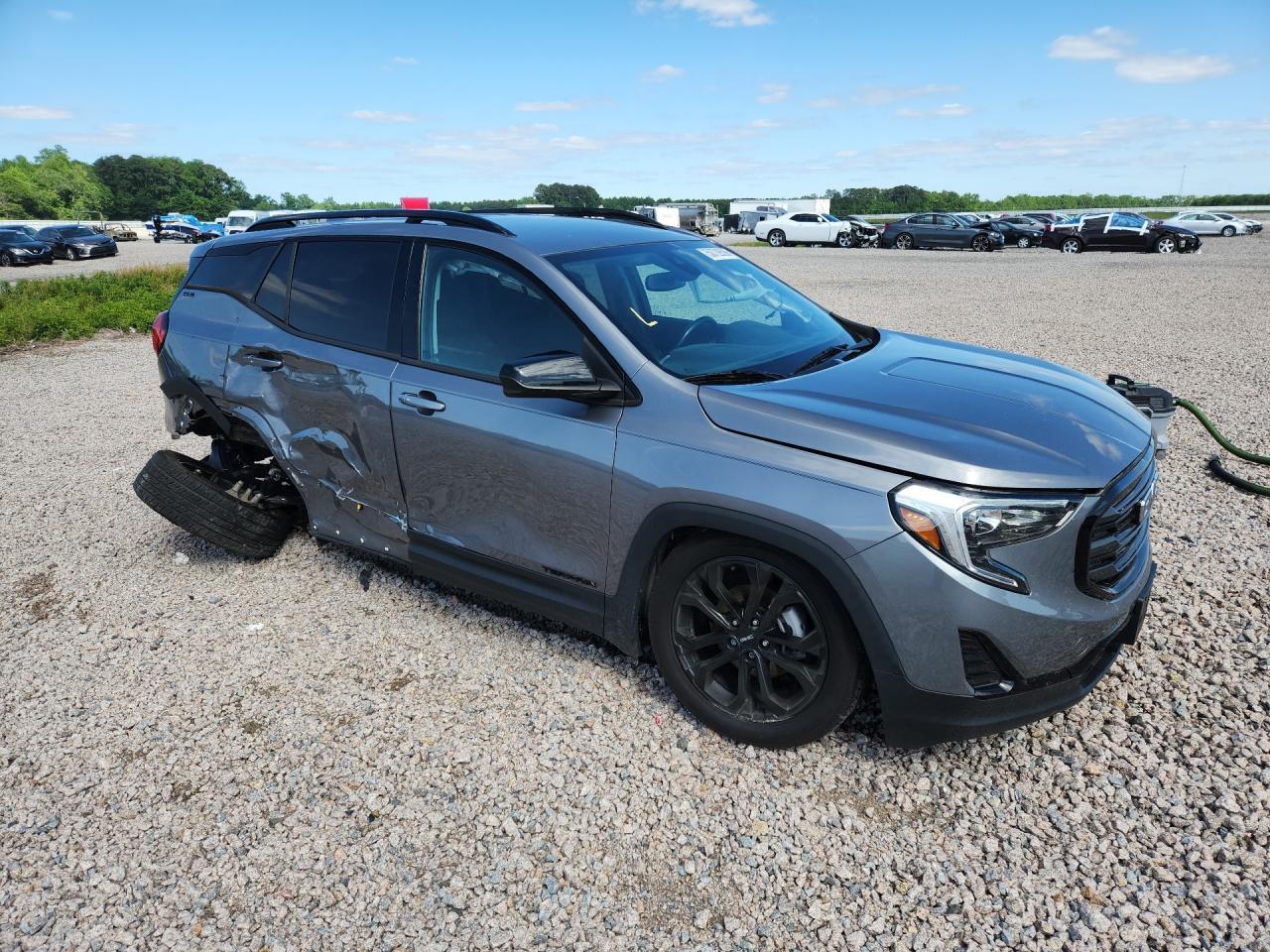 2020 GMC Terrain Sle - Image 4