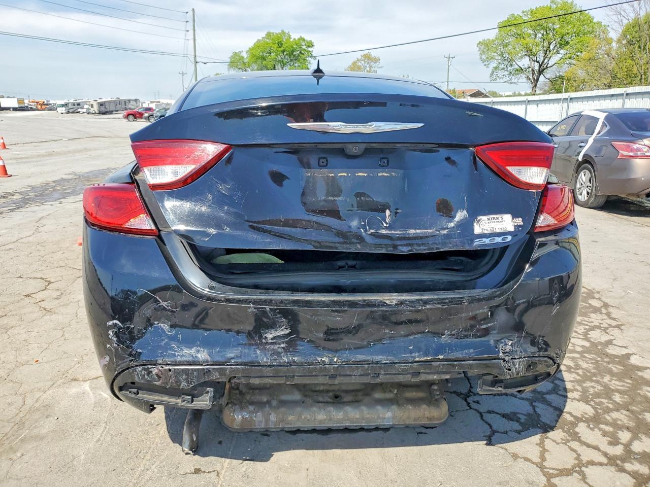 2016 Chrysler 200 Limited - Фото 6