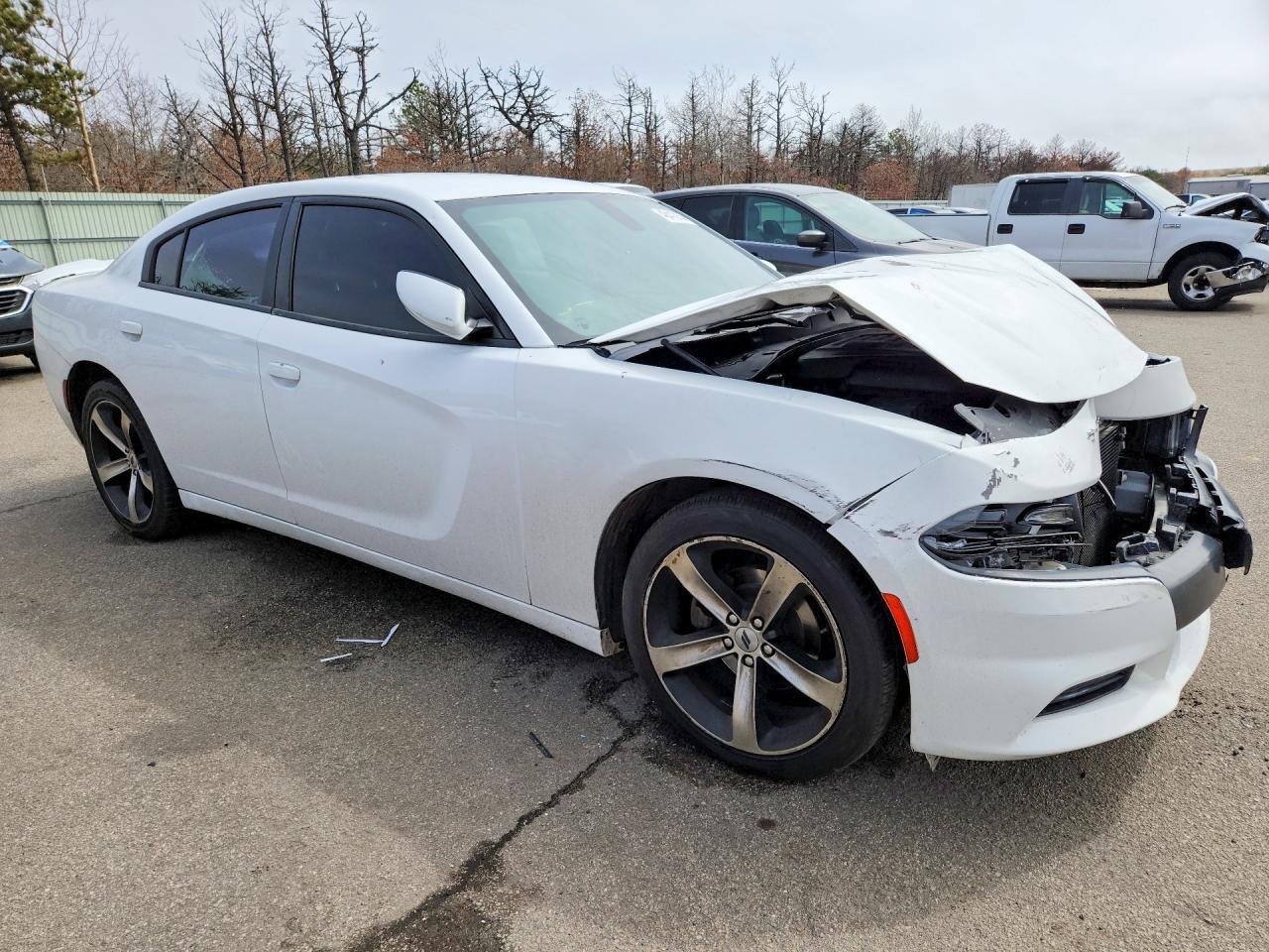 2017 Dodge Charger Se - Image 4