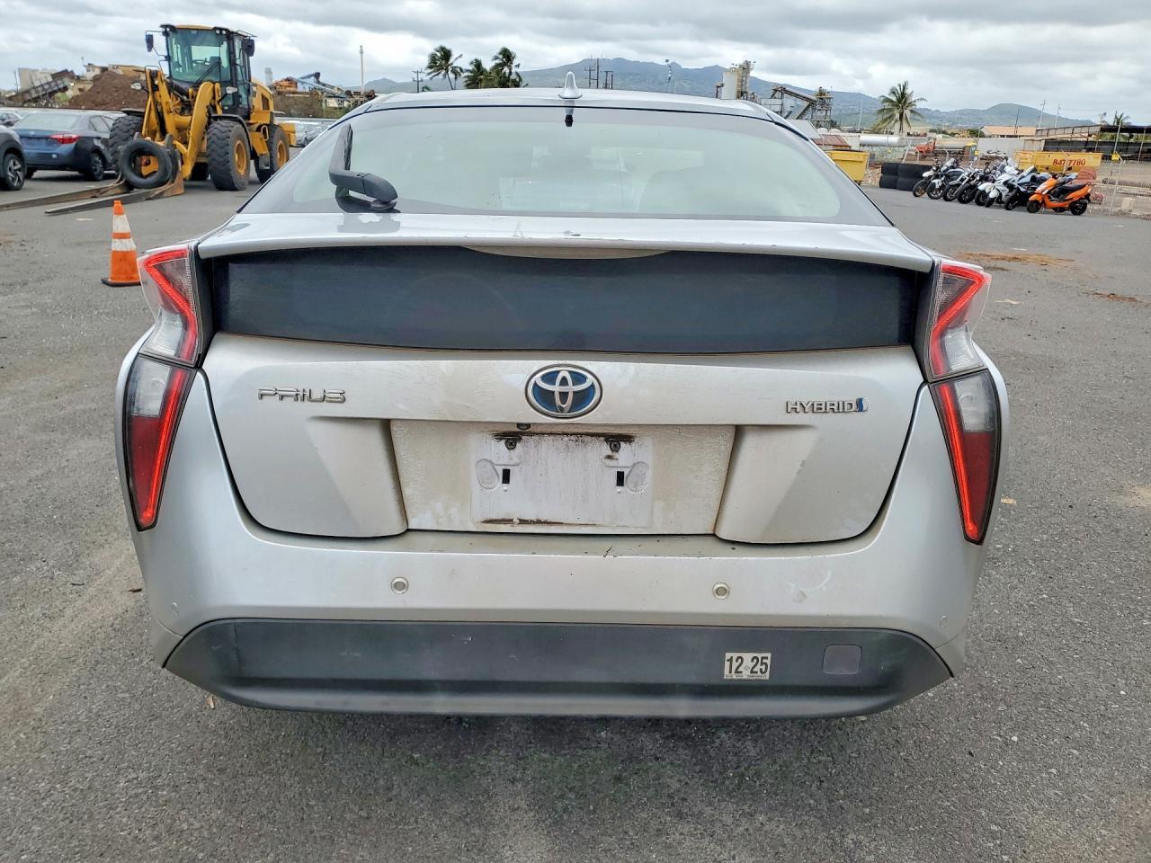 2018 Toyota Prius One - Фото 6