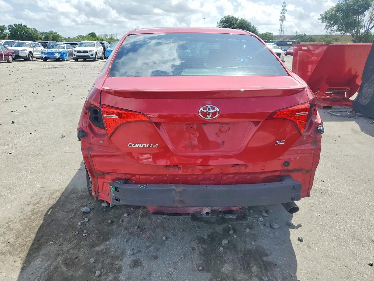 2017 Toyota Corolla Se - Фото 6
