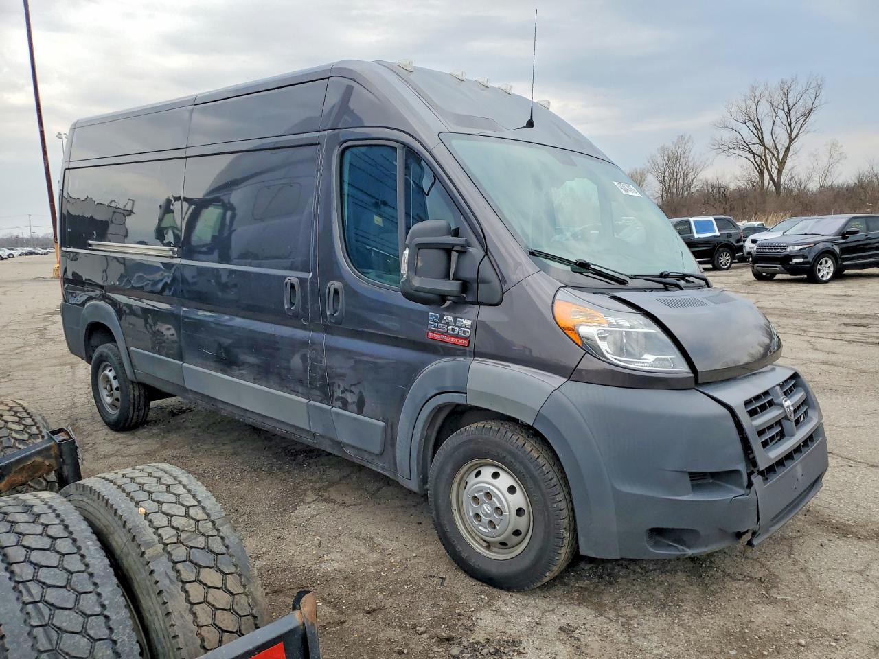 2018 Ram Promaster 2500 Delivery Van - Image 4