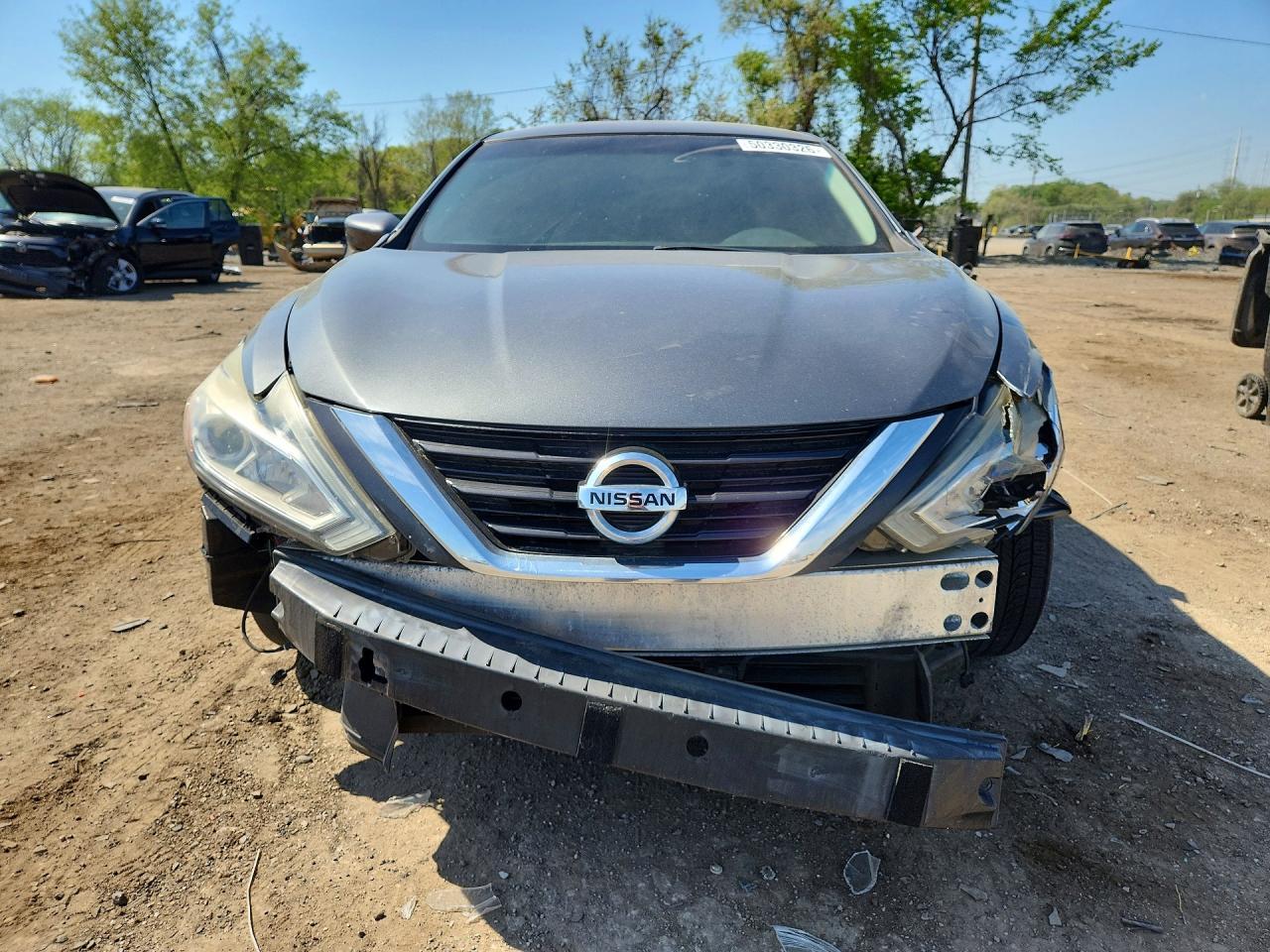 2017 Nissan Altima 25/ - Фото 5