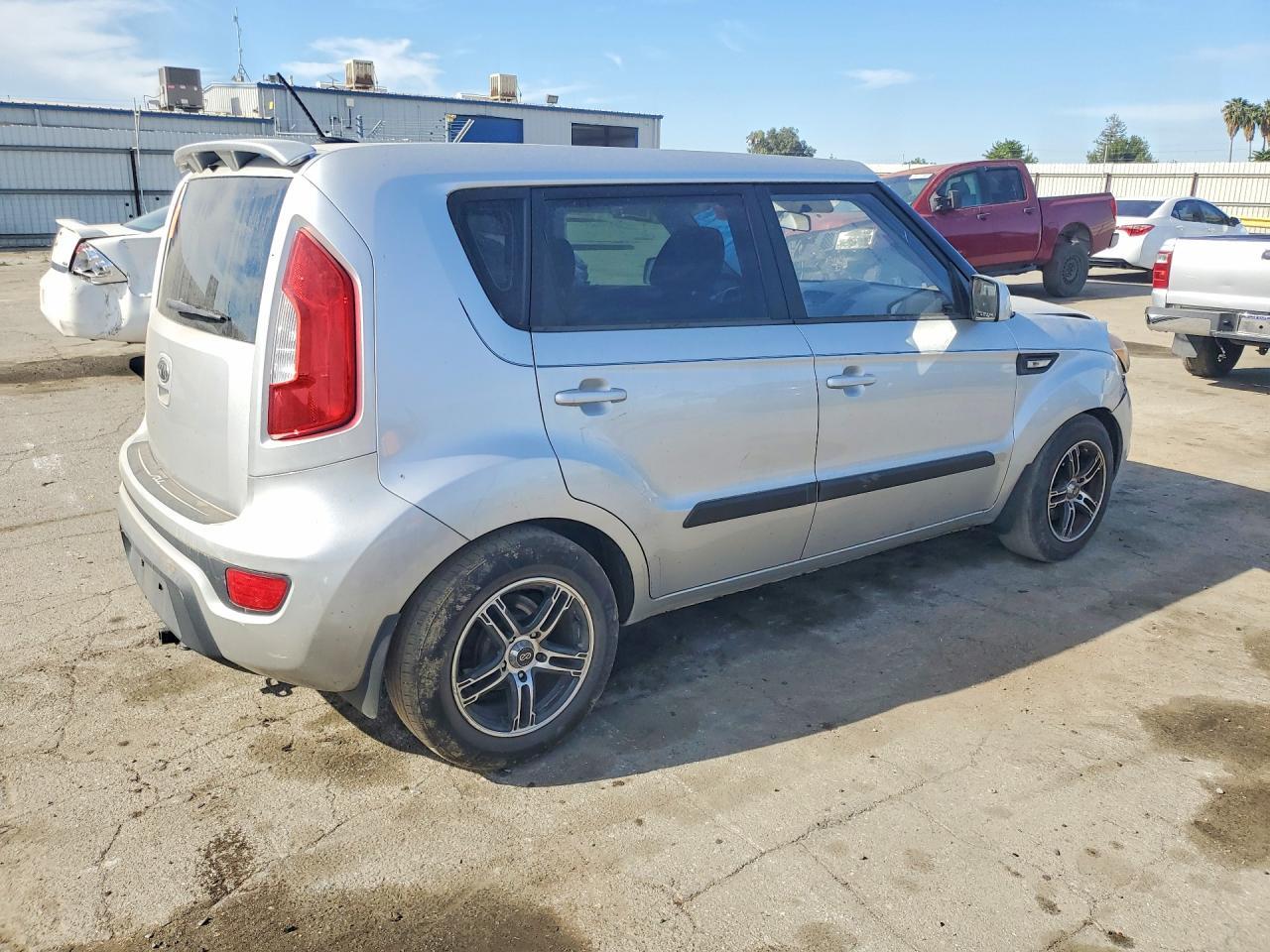 2012 Kia Soul Base - Image 3