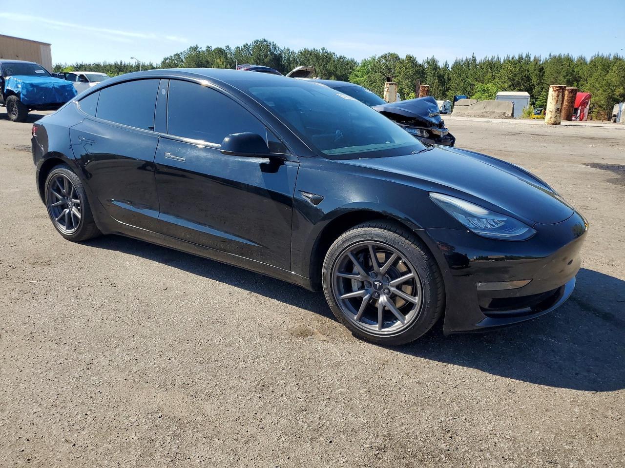 2019 Tesla Model 3 - Image 4