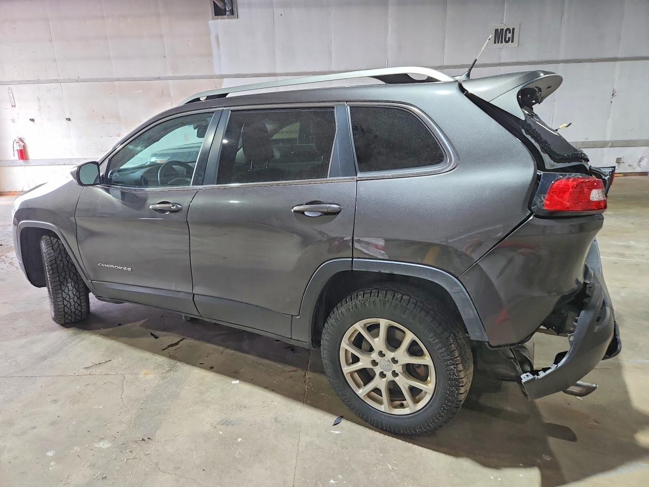 2014 Jeep Cherokee Latitude - Image 2
