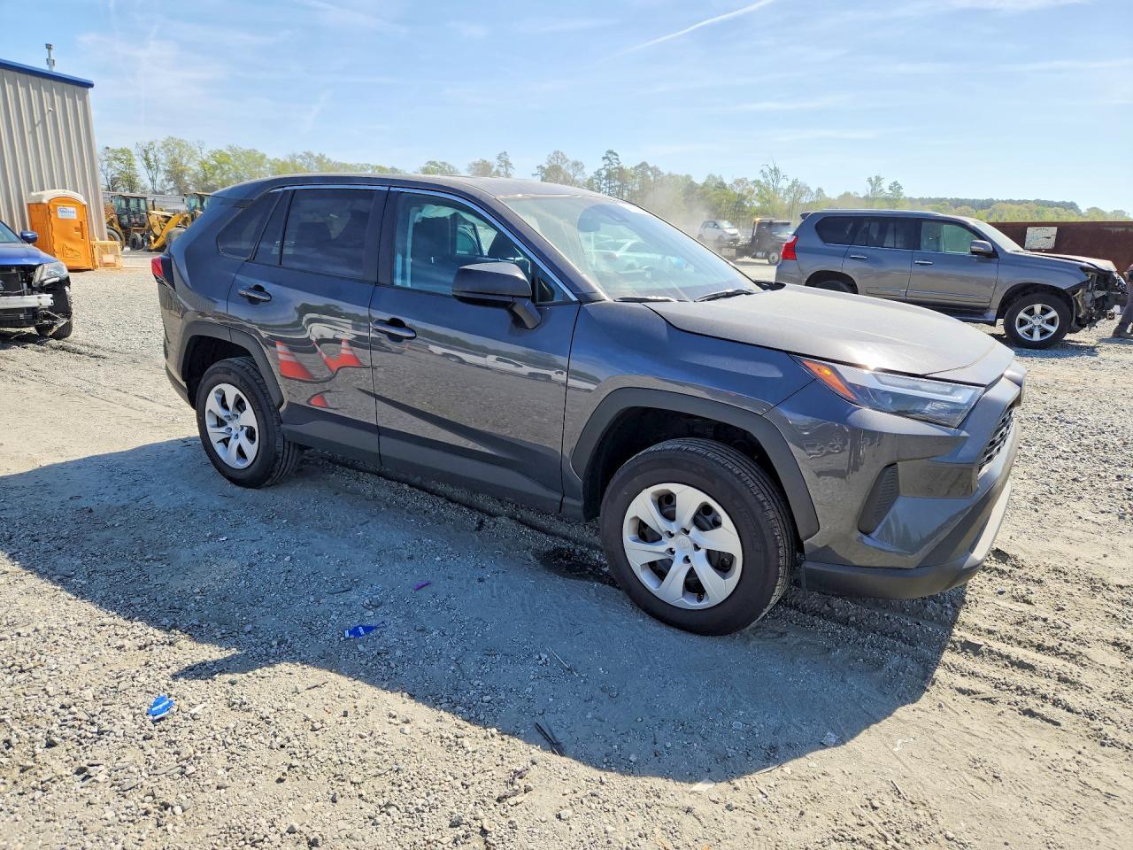 2025 Toyota Rav4 Le - Image 4