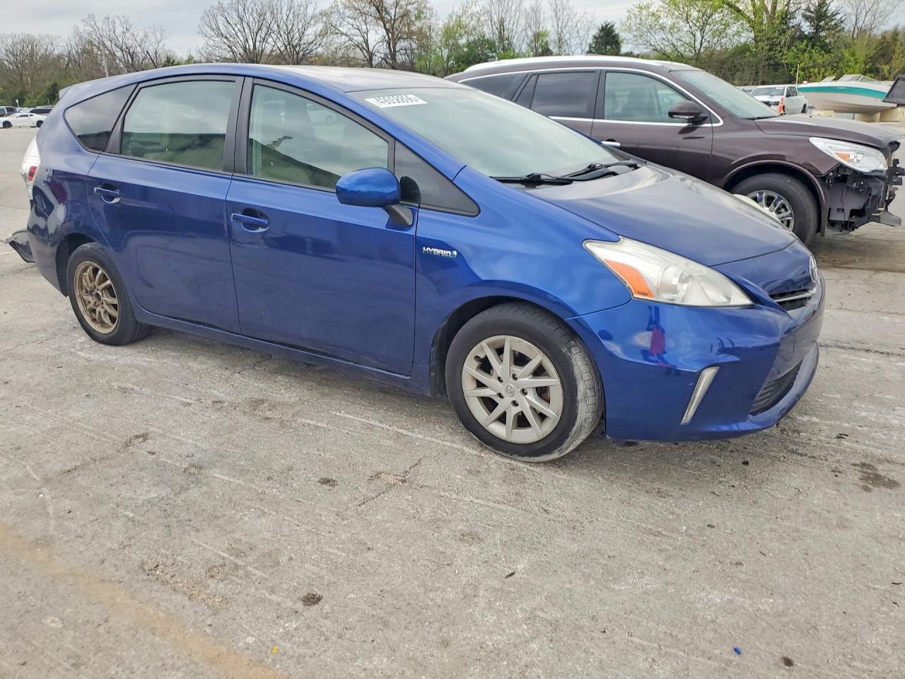 2012 Toyota Prius V Three - Фото 4