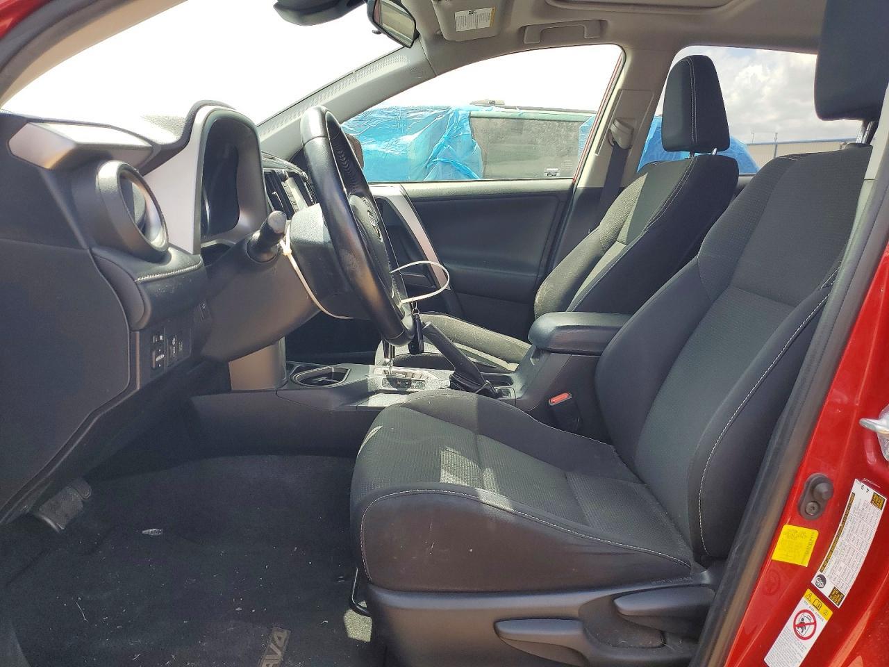 2016 Toyota Rav4 Xle - Image 7