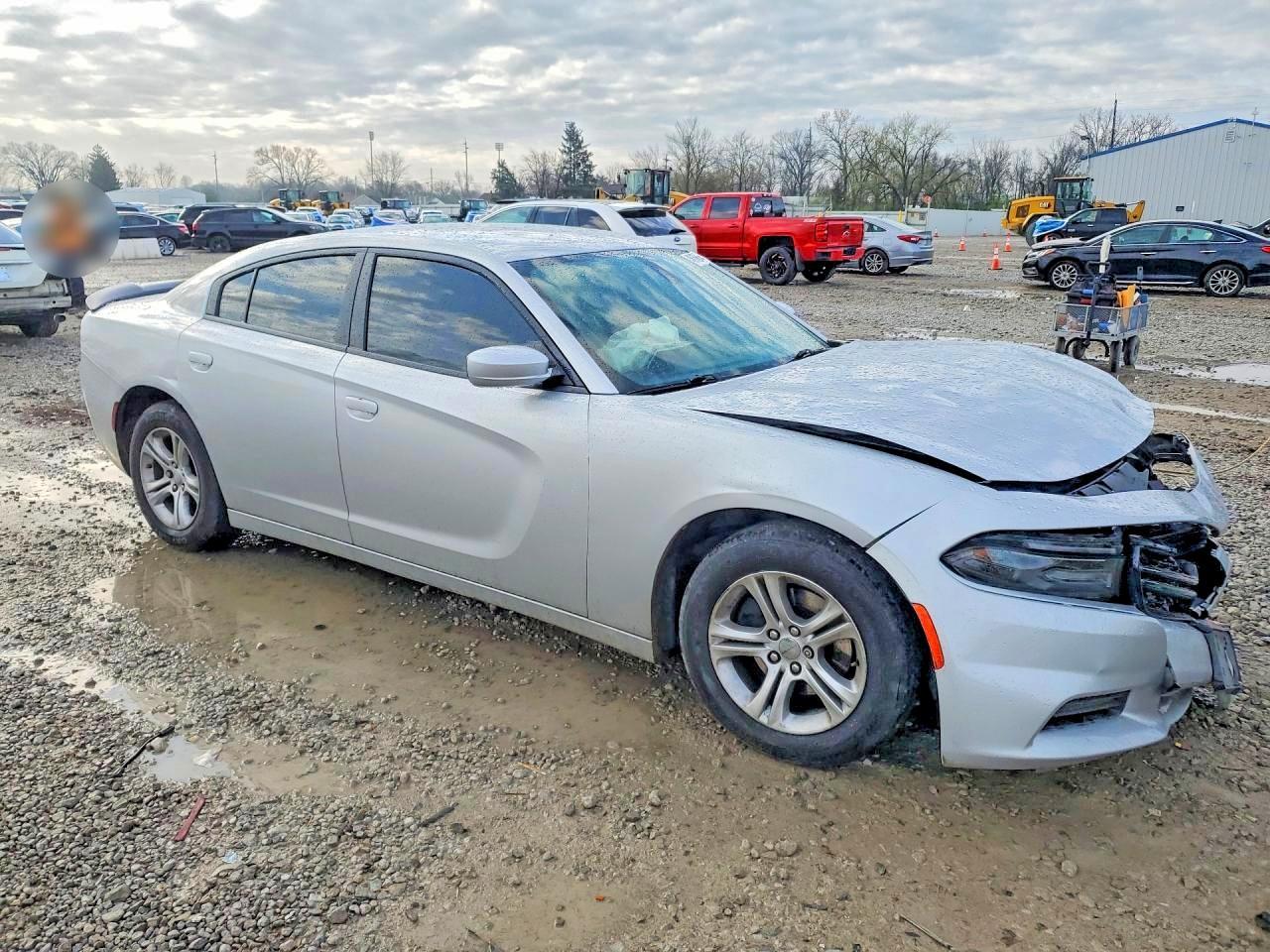 2020 Dodge Charger Sxt - Фото 4
