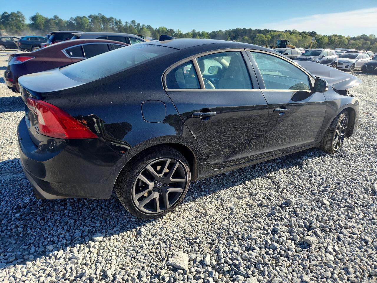 2017 Volvo S60 Dynamic - Image 3