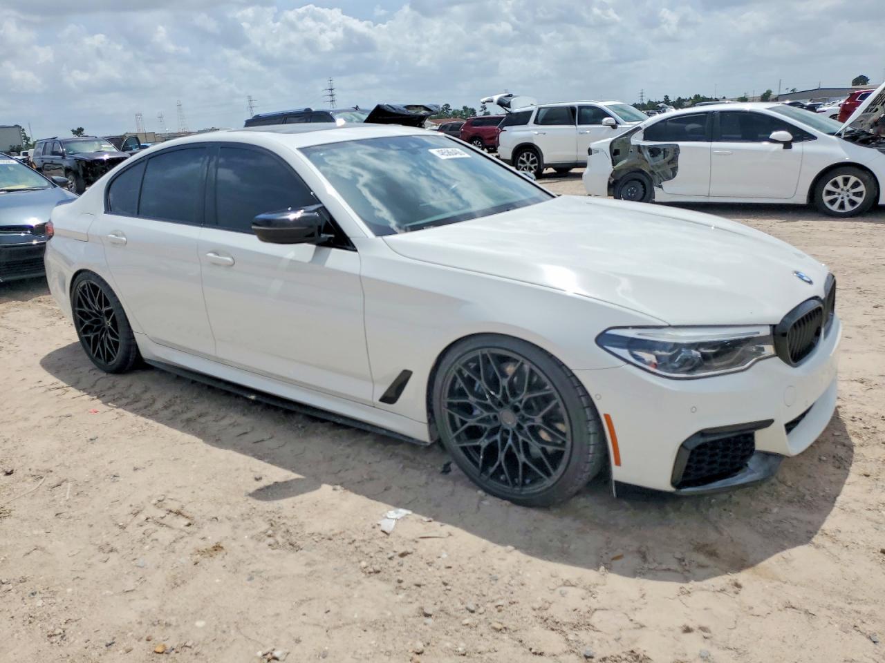 2020 BMW M550Xi - Image 4
