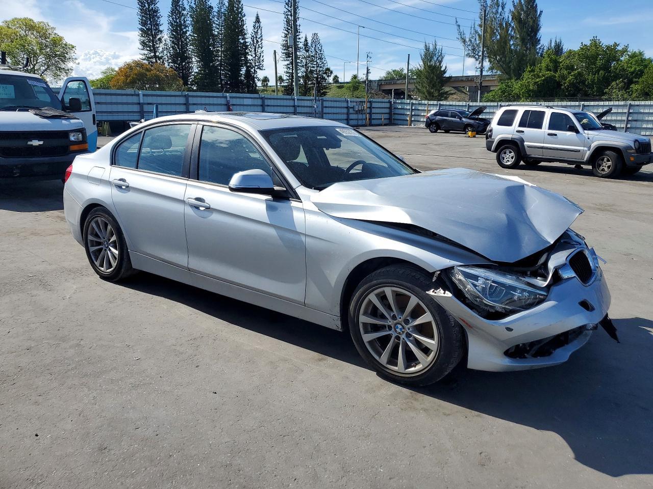 2018 BMW 320 I - Image 4