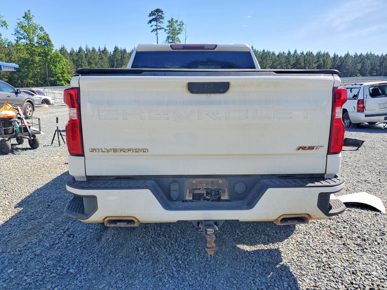 2020 Chevrolet Silverado K1500 Rst - Фото 6