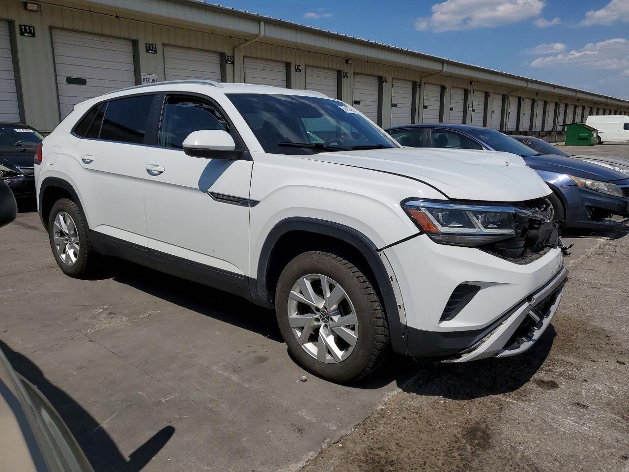 2020 Volkswagen Atlas Cross Sport S - Фото 4