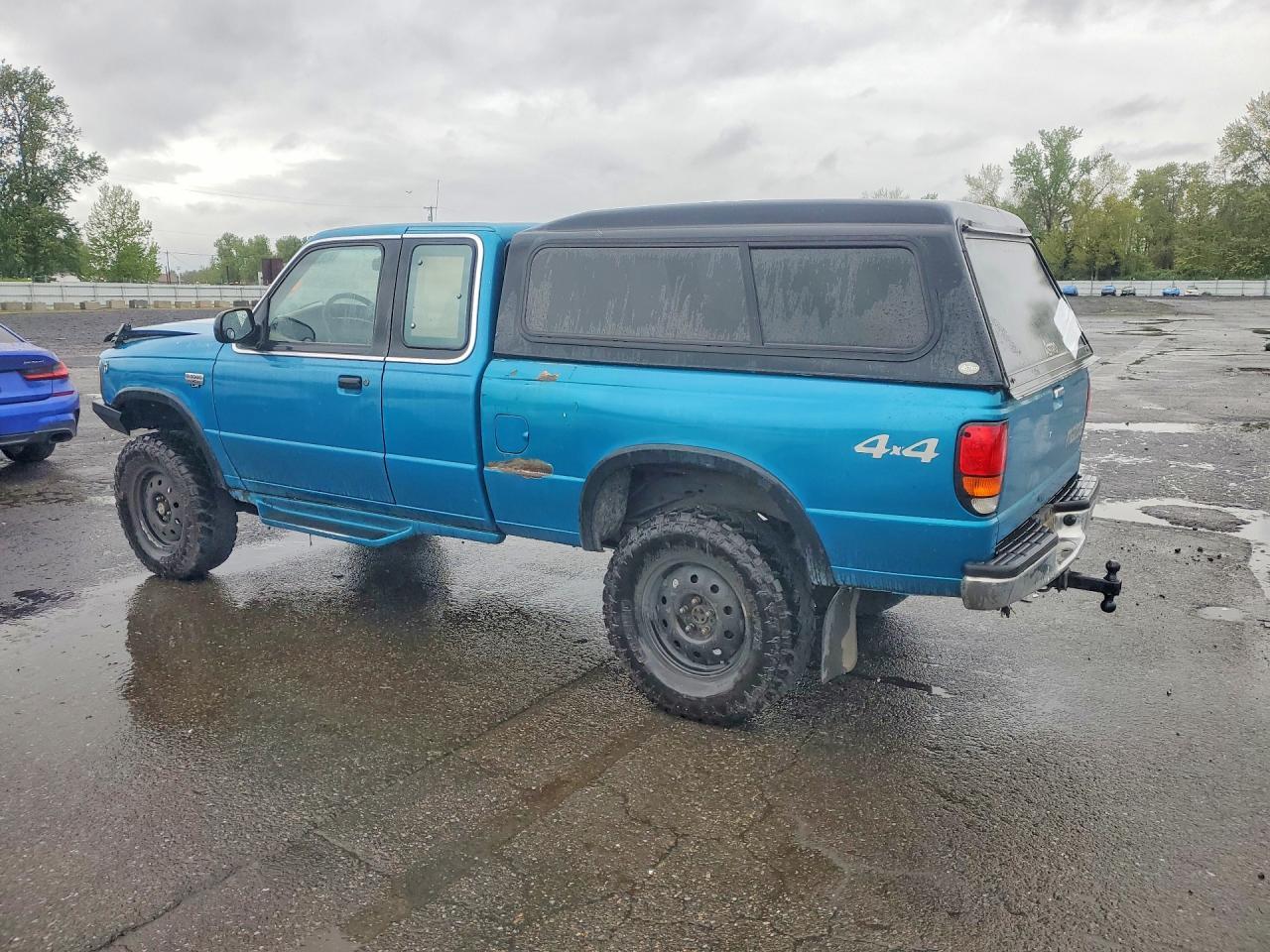 1996 Mazda B4000 - Фото 2