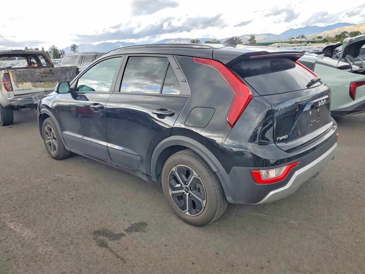 2026 Kia Niro Ex - Фото 2