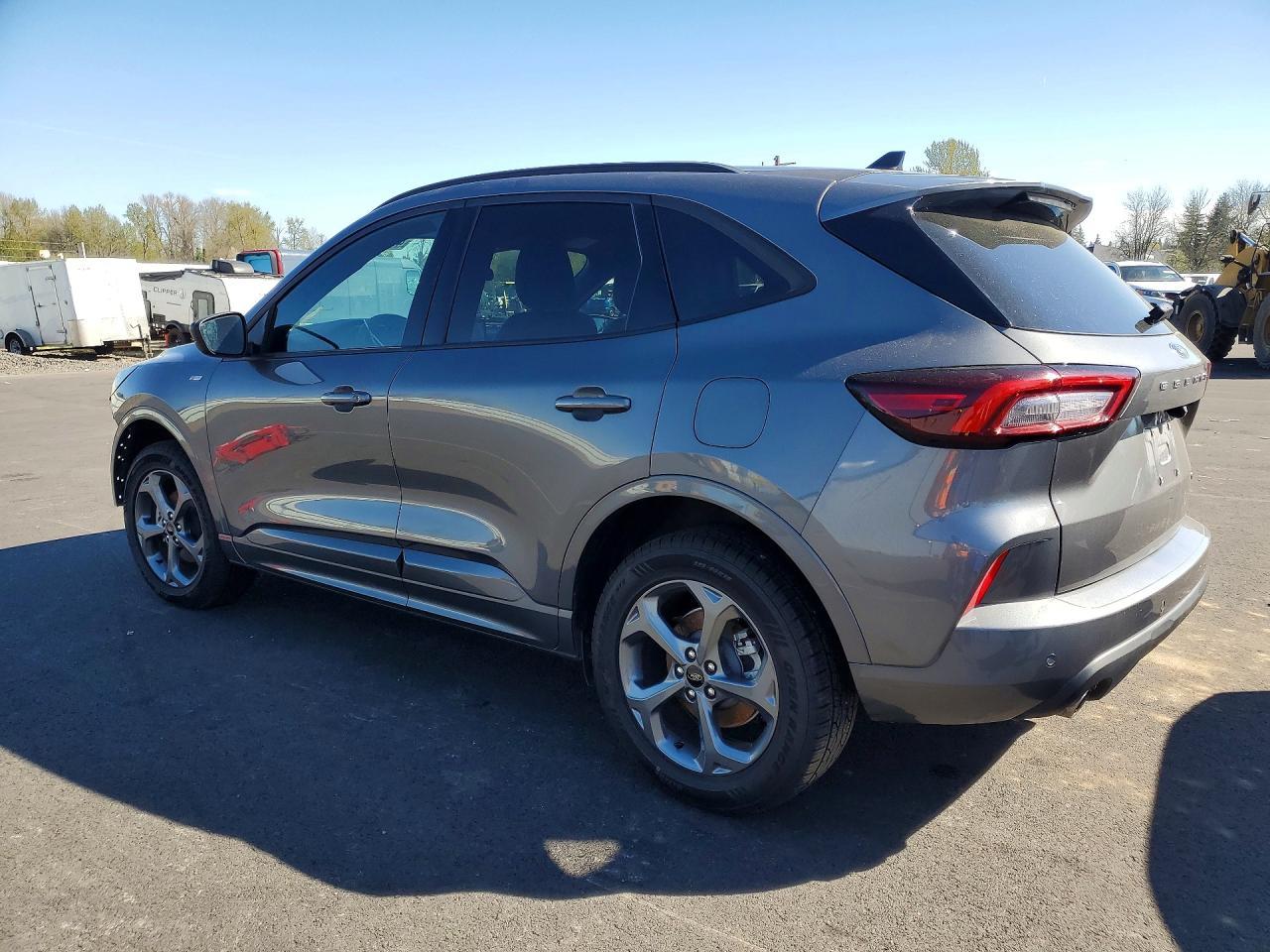 2024 Ford Escape St Line - Фото 2