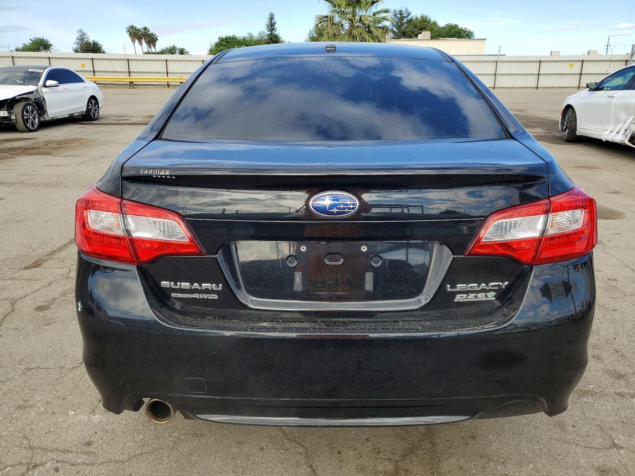 2015 Subaru Legacy 2.5I Premium - Image 6